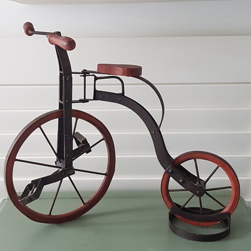 Metal miniature high wheel