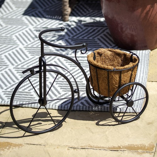 Black metal bicycle - metal, coco