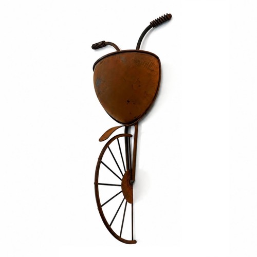 Halfcycle wall planter - halfcycle,